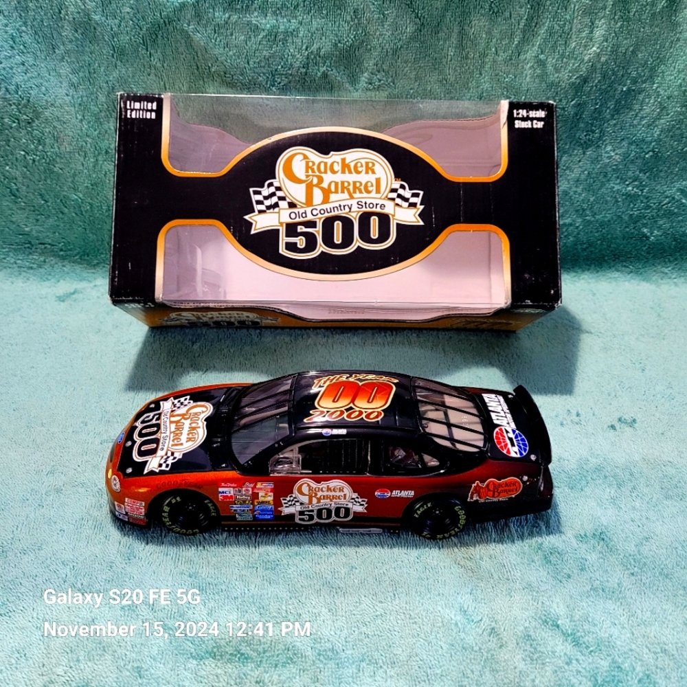 NASCAR RACING CARS
